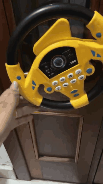 volante-copy-2.gif